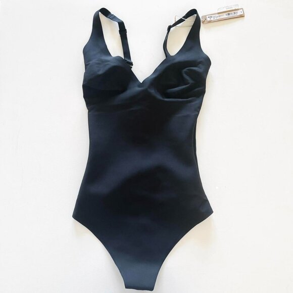 Nwt Skims Body Collection Bodysuit C 6 F 1 - Picture 1 of 4